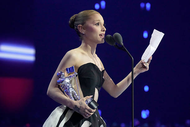 Ariana Grande accepts the Best Pop Award for “Brighter Days Ahead” onstage during the 2025 MTV Video Music Awards at UBS