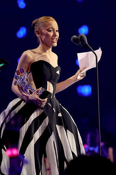 Ariana Grande Accepts the Best Pop Award for Brigh