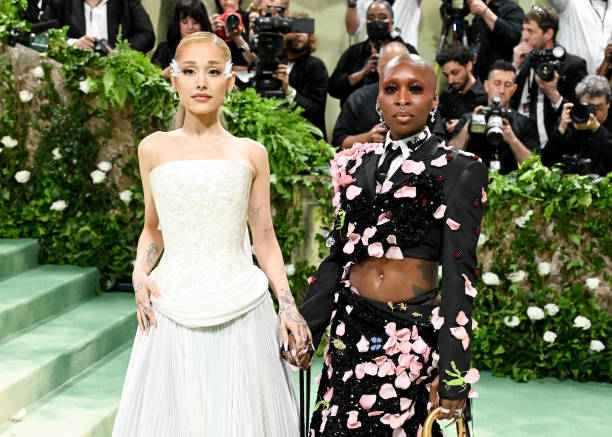 Ariana Grande and Cynthia Erivo at the 2024 Met Gala: "Sleeping Beauties: Reawakening Fashion" held at The Metropolitan Museum of Art on May 6, 2024 in New York City. — frame 7/32 (612×437)