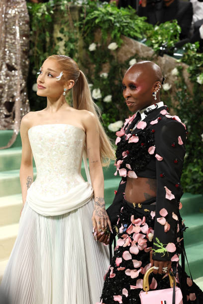 Ariana Grande and Cynthia Erivo attend The 2024 Met Gala Celebrating "Sleeping Beauties: Reawakening Fashion" at The Metropolitan Museum of Art on May 06, 2024 in New York City. (408×612)