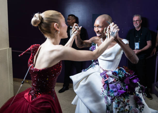Ariana Grande and Cynthia Erivo seen backstage at the 97th Annual Oscars at Dolby Theatre on March 02, 2025 in Hollywood, California. (612×437)