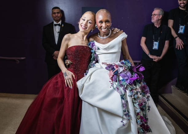Ariana Grande and Cynthia Erivo seen backstage at the 97th Annual Oscars at Dolby Theatre on March 02, 2025 in Hollywood, California. — frame 155/202 (612×437)