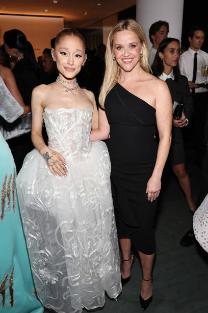 Ariana Grande and Reese Witherspoon attend the WSJ. Magazine 2024 Innovator Awards on October 29, 2024 in New York City. (408×612)