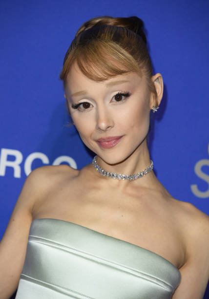 Ariana Grande arrives at the 36th Annual Palm Springs International Film Festival Film Awards at Palm Springs Convention
