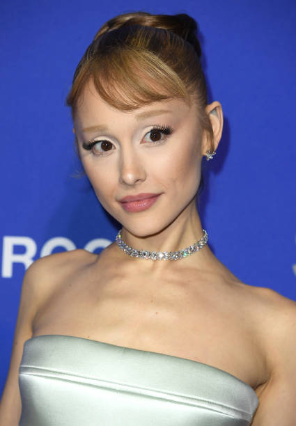 Ariana Grande arrives at the 36th Annual Palm Springs International Film Festival Film Awards at Palm Springs Convention