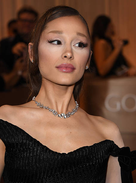 Ariana Grande arrives at the 83rd Annual Golden Globe Awards at The Beverly Hilton on January 11, 2026 in Beverly Hills, California. — frame 39/135 (456×612)
