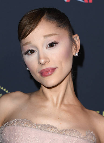Ariana Grande arrives at the AFI Awards Luncheon at Four Seasons Hotel Los Angeles at Beverly Hills on January 09, 2026 in Los Angeles, California. — frame 24/47 (446×612)