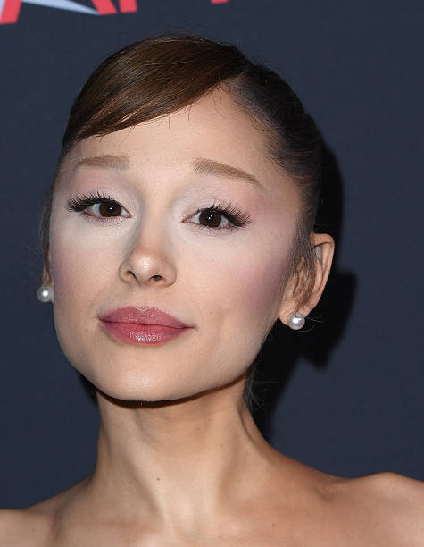 Ariana Grande arrives at the AFI Awards Luncheon at Four Seasons Hotel Los Angeles at Beverly Hills on January 09, 2026 in Los Angeles, California. — frame 20/47 (475×612)
