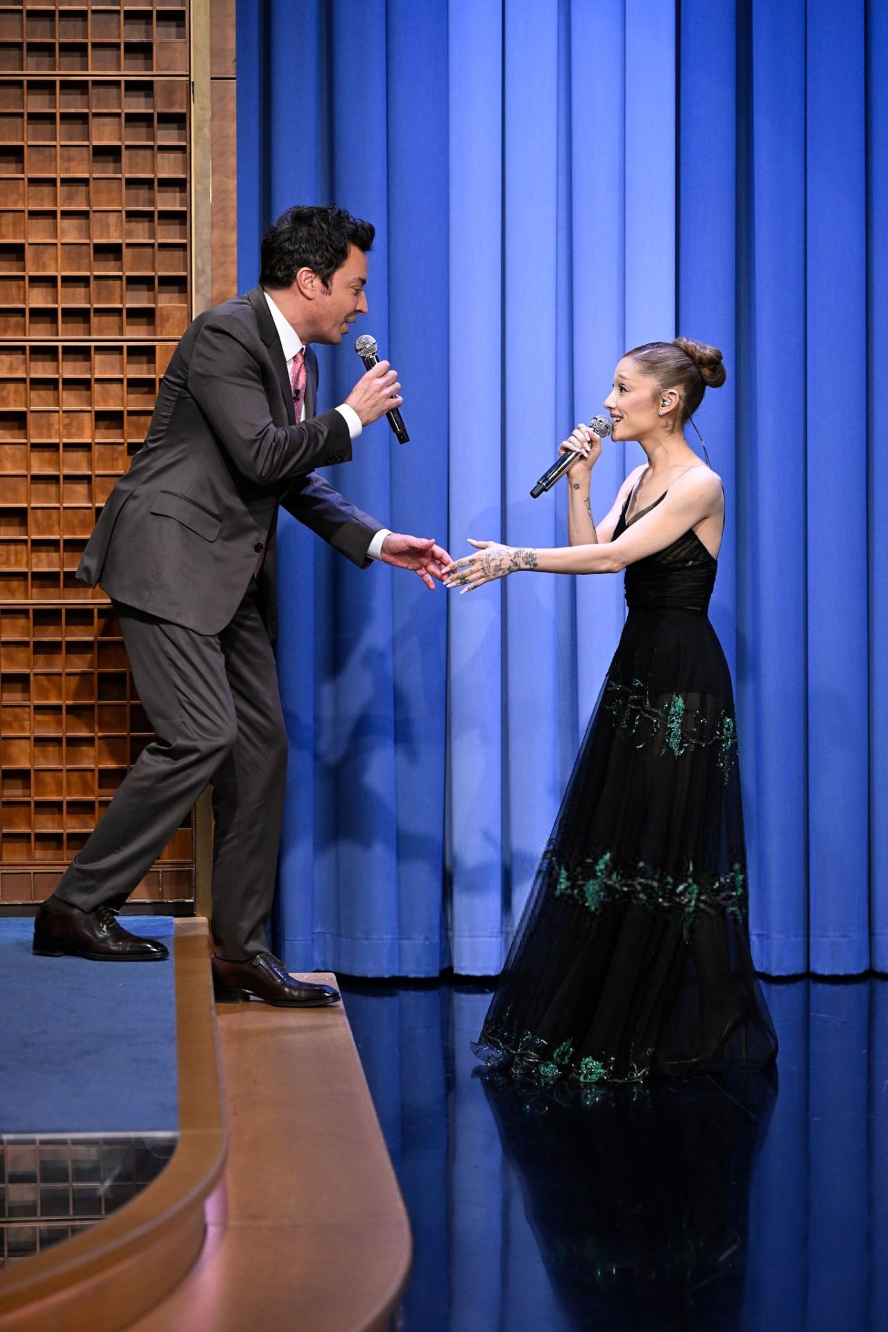 Ariana Grande at Jimmy Fallon in Velvet and Glinda Wand, November 2025