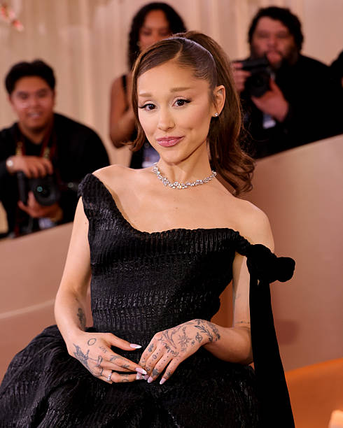 Ariana Grande at the 83rd Annual Golden Globes held at The Beverly Hilton on January 11, 2026 in Beverly Hills, Californ