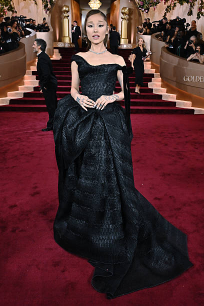 Ariana Grande at the 83rd Annual Golden Globes held at The Beverly Hilton on January 11, 2026 in Beverly Hills, California. — frame 86/147 (408×612)