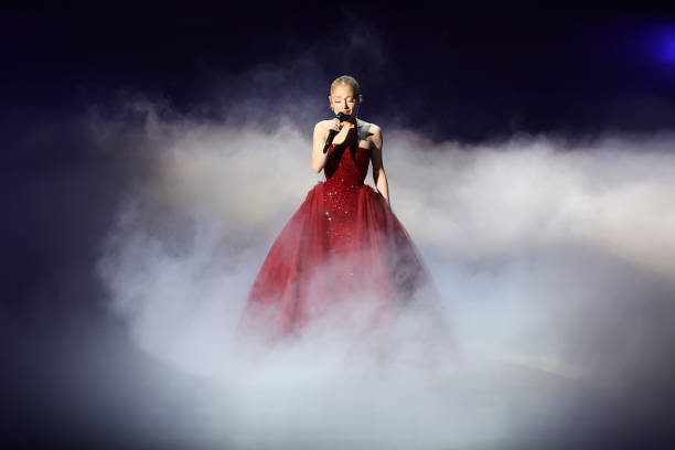 Ariana Grande at the 97th Oscars held at the Dolby Theatre on March 2, 2025 in Hollywood, California