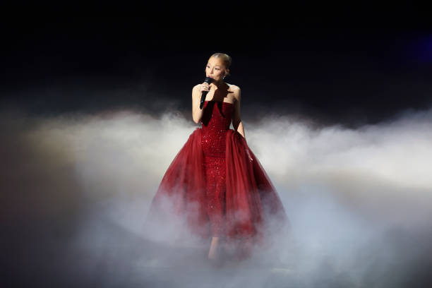 Ariana Grande at the 97th Oscars held at the Dolby Theatre on March 2, 2025 in Hollywood, California
