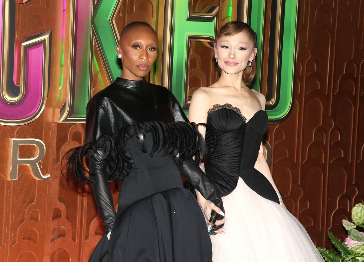 ARIANA GRANDE at Wicked: For Good Premiere in New York City 11/17/2025