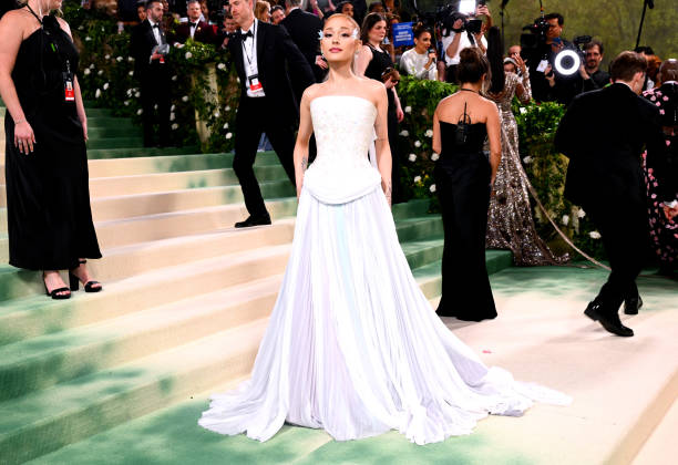 Ariana Grande attending the Metropolitan Museum of Art Costume Institute Benefit Gala 2024 in New York, USA. Picture date: Monday May 6, 2024. — frame 7/12 (612×420)