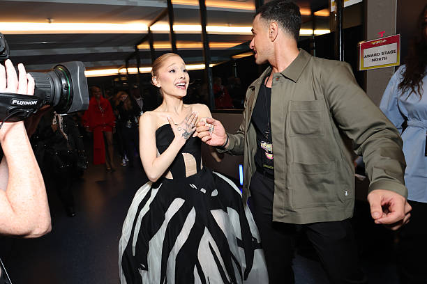 Ariana Grande attends the 2025 MTV Video Music Awards at UBS Arena on September 07, 2025 in Elmont, New York