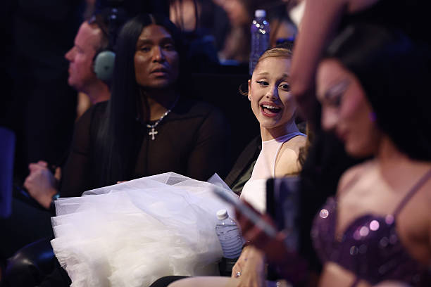 Ariana Grande attends the 2025 MTV Video Music Awards at UBS Arena on September 07, 2025 in Elmont, New York. — frame 73/78 (612×408)