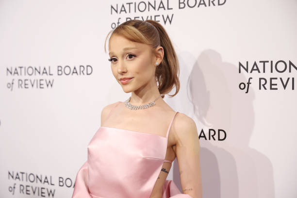 Ariana Grande attends the 2025 National Board of Review Gala at Cipriani 42nd Street on January 07, 2025 in New York City. — frame 63/86 (612×408)