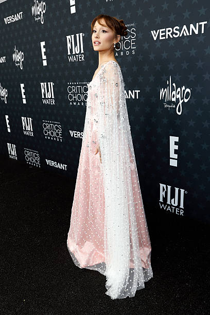Ariana Grande attends the 31st Annual Critics Choice Awards at Barker Hangar on January 04, 2026 in Santa Monica, California. — frame 46/69 (408×612)