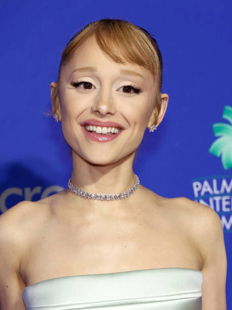 Ariana Grande attends the 36th Annual Palm Springs International Film Festival Film Awards at Palm Springs Convention Center on January 03, 2025 in Palm Springs, California. — frame 20/22 (457×612)