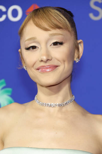 Ariana Grande attends the 36th Annual Palm Springs International Film Festival Film Awards at Palm Springs Convention Center on January 03, 2025 in Palm Springs, California. — frame 16/22 (408×612)