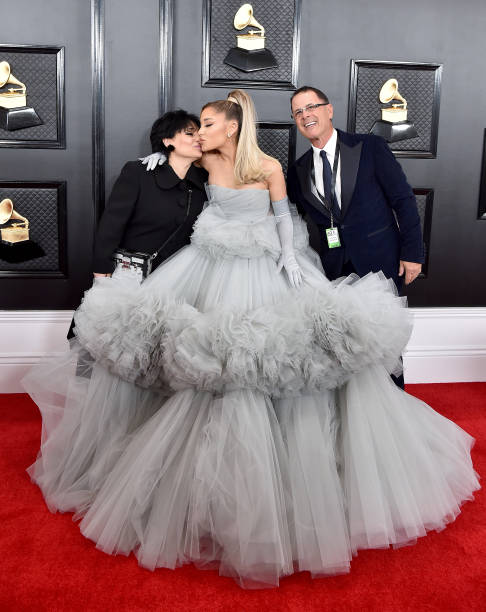 Ariana Grande attends the 62nd Annual GRAMMY Awards at Staples Center on January 26, 2020 in Los Angeles, California. — frame 36/110 (486×612)