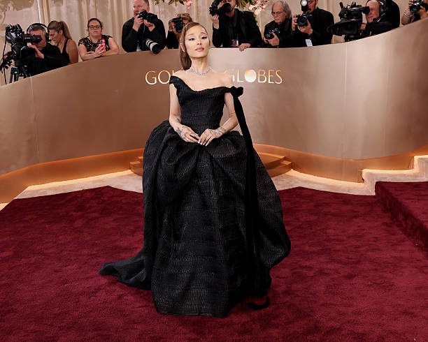 Ariana Grande attends the 83rd Annual Golden Globe Awards at The Beverly Hilton on January 11, 2026 in Beverly Hills, California. — frame 13/135 (612×490)