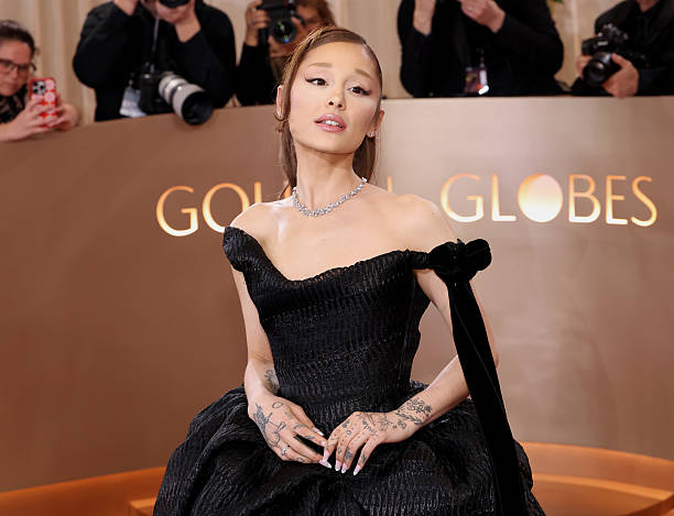 Ariana Grande attends the 83rd Annual Golden Globe Awards at The Beverly Hilton on January 11, 2026 in Beverly Hills, California. — frame 14/135 (612×469)