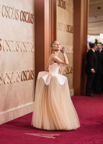 Ariana Grande attends the 97th Annual Oscars at Dolby Theatre on March 02, 2025 in Hollywood, California