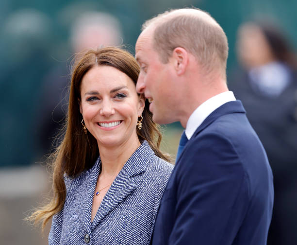 Catherine, Duchess of Cambridge and Prince William, Duke of Cambridge attend the official opening of the Glade of Light Memorial at Manchester Cathedral on May 10, 2022 in Manchester, England. The Glade of Light Memorial commemorates the victims of the terrorist attack that took place after an Ariana Grande concert at Manchester Arena on May 22, 2017. (612×504)