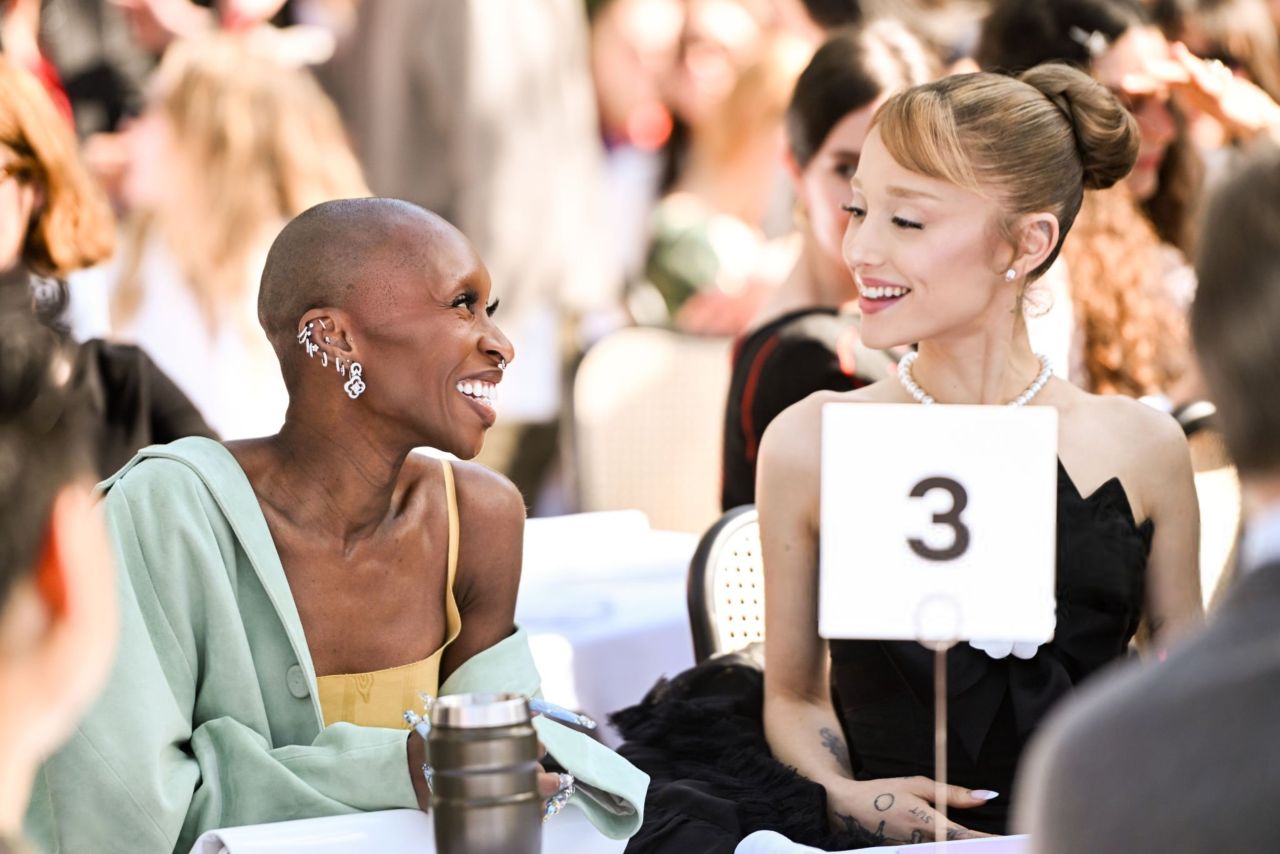Ariana Grande Channels Vintage Chanel Glamour at Variety’s Palm Springs Brunch