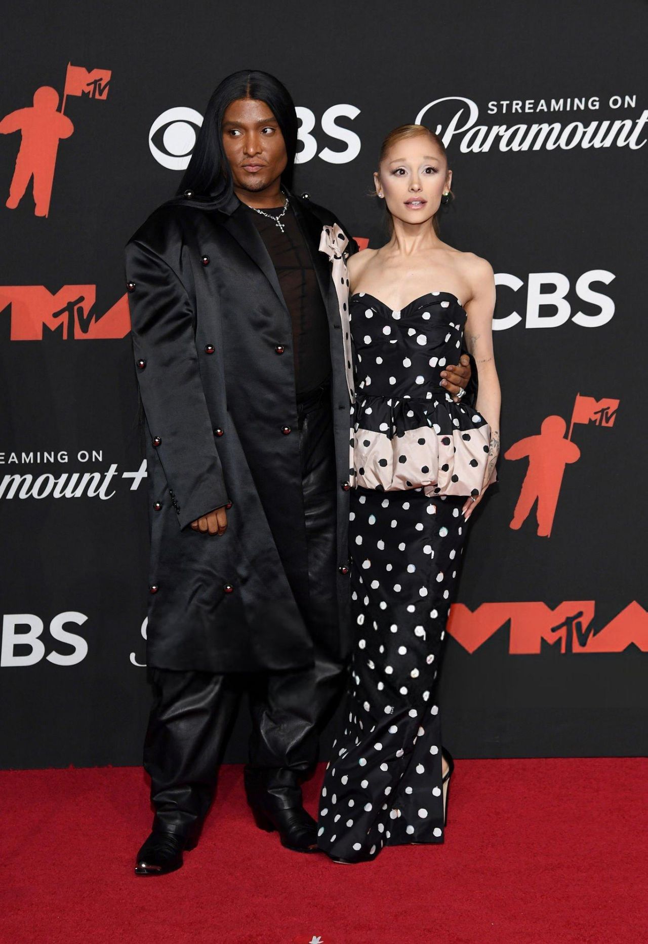 Ariana Grande Channels Vintage Fendi Glamour at the 2025 MTV VMAs