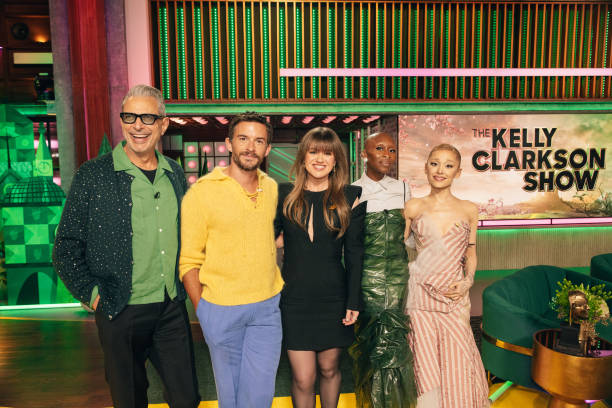 Episode BP046 -- Pictured: Jeff Goldblum, Jonathan Bailey, Kelly Clarkson, Cynthia Erivo, Ariana Grande-- (612×408)