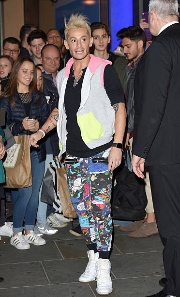 Frankie Grande attends a photocall to support the launch of her debut fragrance, Ari by Ariana Grande and also meet and greet her fans at Boots, Piccadilly Circus on November 4, 2015 in London, England. — frame 5/21 (372×612)