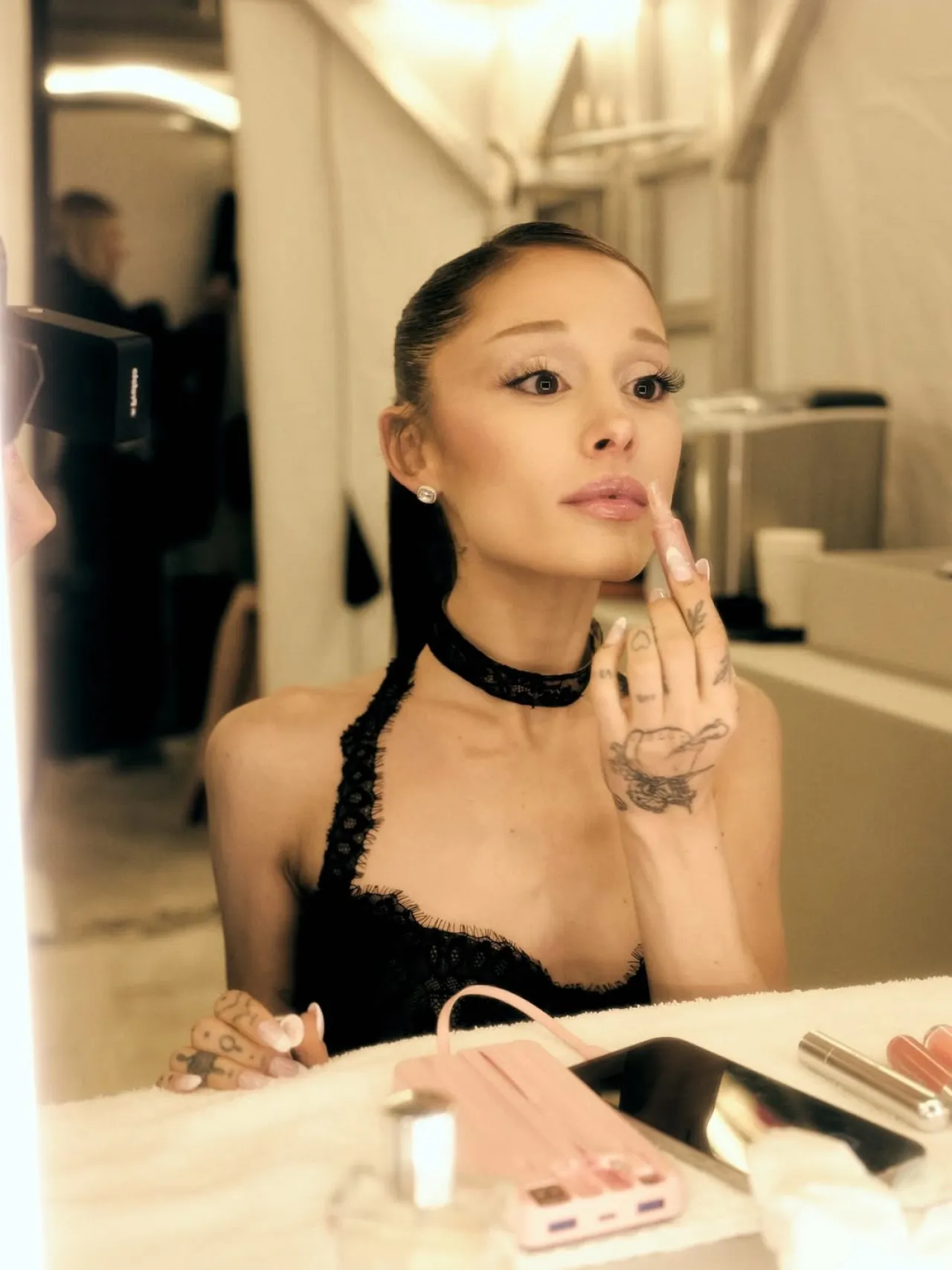 Ariana Grande in Black Ludovic de Saint Sernin for r.e.m. Beauty (1280×1707)