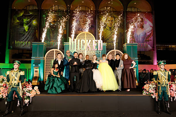 Marissa Bode, Bowen Yang, Jeff Goldblum, Jonathan Bailey, Ethan Slater, Cynthia Erivo, Ariana Grande, Michelle Yeoh, Marc E. Platt, Jon M. Chu and Bronwyn James attend as Universal Pictures proudly presents the WICKED FOR GOOD US Premiere on November 17, 2025 in New York City. (612×408)