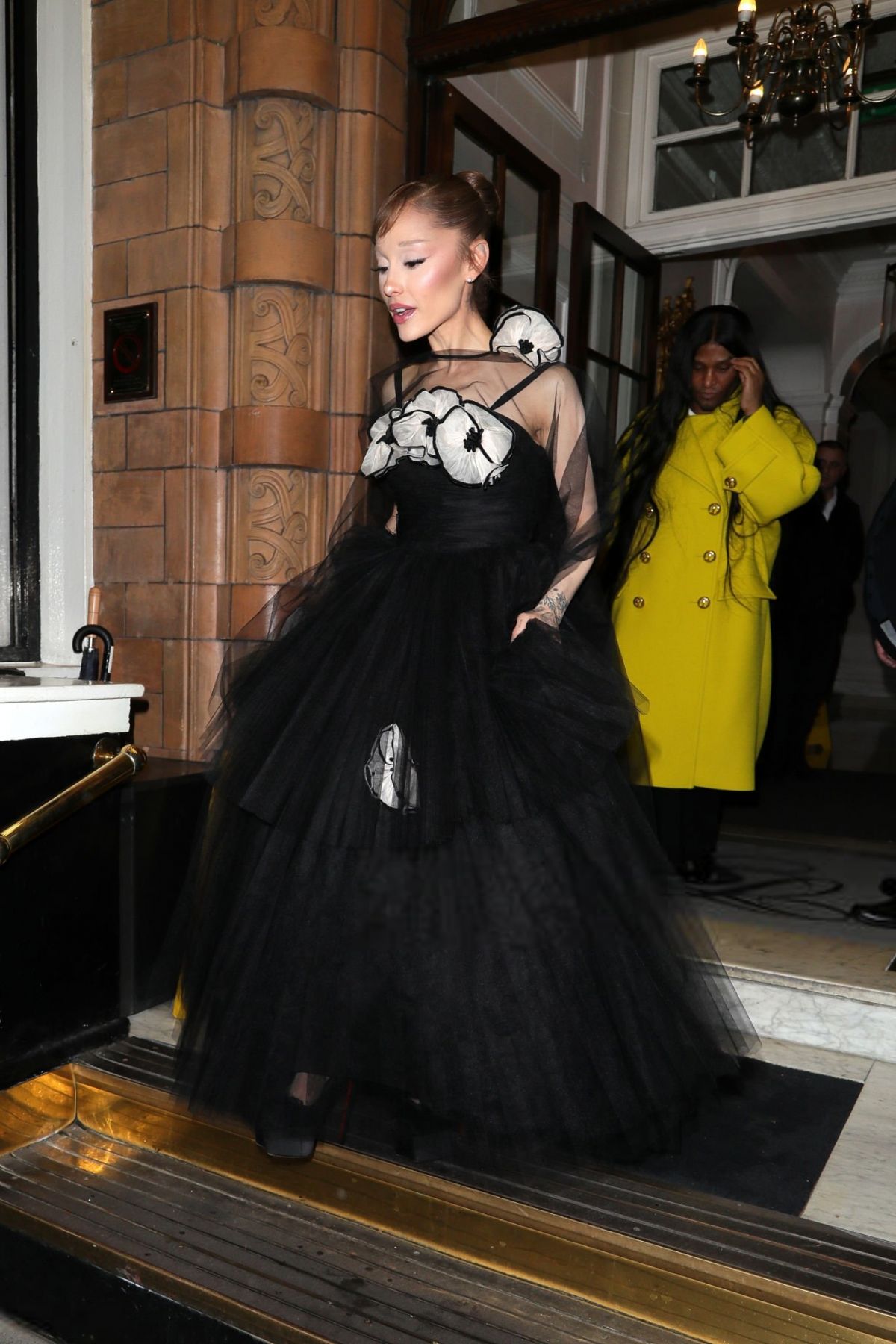 ARIANA GRANDE Out in London After Wicked Premiere 11/10/2025 (1200×1800)