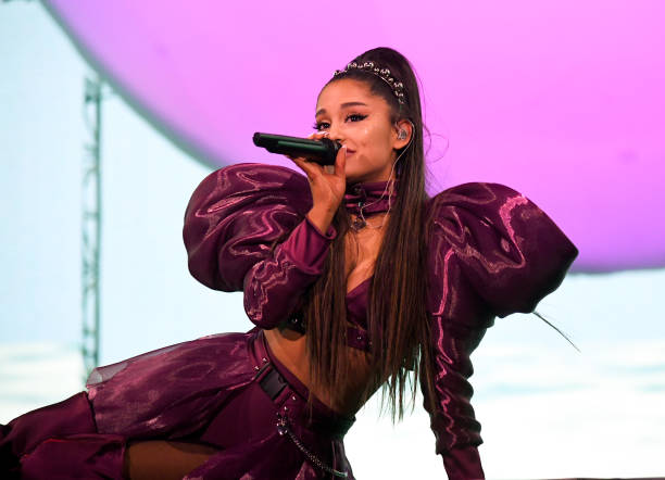 Ariana Grande performs at Coachella Stage during the 2019 Coachella Valley Music And Arts Festival on April 21, 2019 in Indio, California. (612×442)