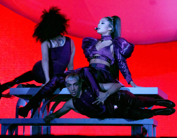 Ariana Grande performs on Coachella Stage during the 2019 Coachella Valley Music And Arts Festival on April 14, 2019 in Indio, California. (612×478)