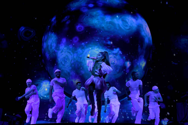 Ariana Grande performs on stage during her "Sweetener World Tour" at The O2 Arena on August 19, 2019 in London, England. (612×408)