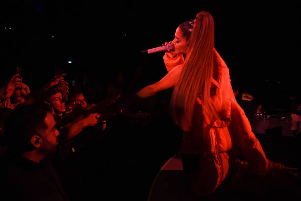 Ariana Grande performs on stage during her "Sweetener World Tour" at The O2 Arena on October 15, 2019 in London, England. — frame 4/20 (612×408)