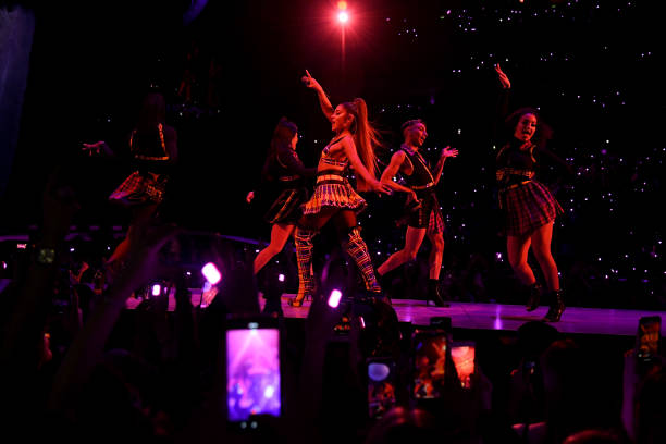 Ariana Grande performs on stage during her "Sweetener World Tour" at The O2 Arena on October 15, 2019 in London, England. — frame 7/20 (612×408)
