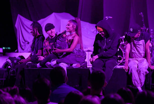 Ariana Grande performs on stage during her "Sweetener World Tour" at The O2 Arena on August 17, 2019 in London, England. (612×413)