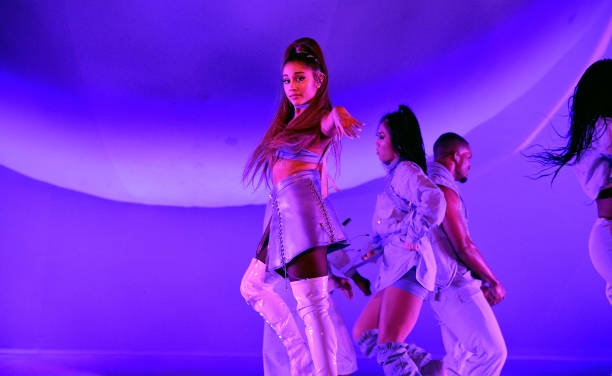 Ariana Grande performs on stage during her "Sweetener World Tour" at The O2 Arena on October 15, 2019 in London, England. — frame 14/20 (612×376)
