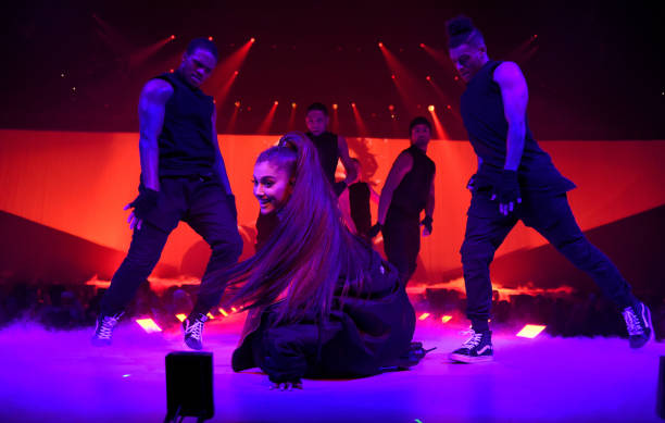 Ariana Grande performs on stage during the "Dangerous Woman" Tour Opener at Talking Stick Resort Arena on February 3, 2017 in Phoenix, Arizona. (612×389)