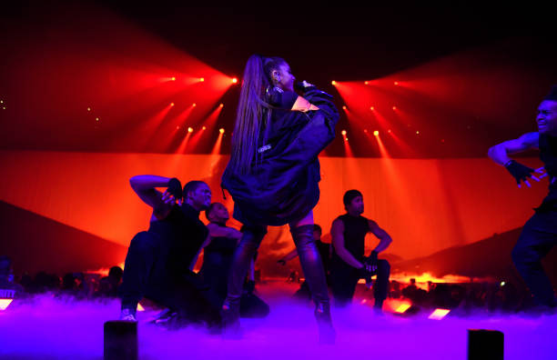 Ariana Grande performs on stage during the "Dangerous Woman" Tour Opener at Talking Stick Resort Arena on February 3, 2017 in Phoenix, Arizona. (612×396)