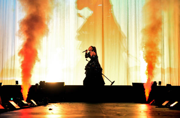 Ariana Grande performs on stage during the "Dangerous Woman" Tour Opener at Talking Stick Resort Arena on February 3, 2017 in Phoenix, Arizona. (612×401)