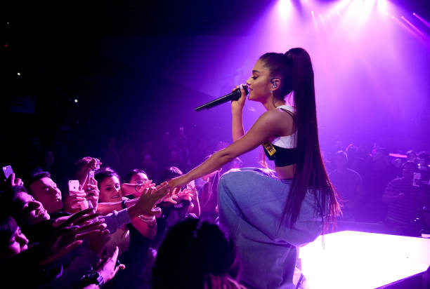 Ariana Grande performs on stage during the "Dangerous Woman" Tour Opener at Talking Stick Resort Arena on February 3, 2017 in Phoenix, Arizona. (612×412)
