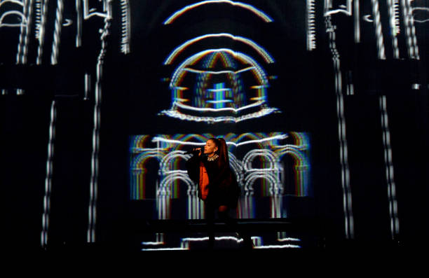 Ariana Grande performs on stage during the "Dangerous Woman" Tour Opener at Talking Stick Resort Arena on February 3, 2017 in Phoenix, Arizona. (612×397)