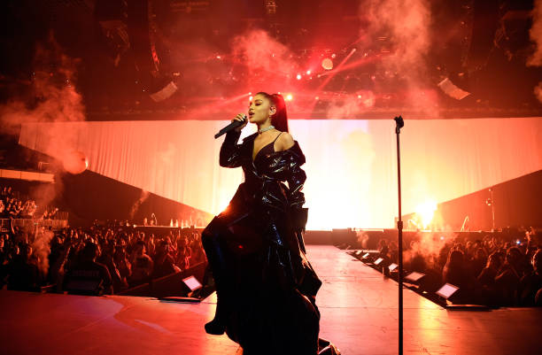 Ariana Grande performs on stage during the "Dangerous Woman" Tour Opener at Talking Stick Resort Arena on February 3, 2017 in Phoenix, Arizona. (612×401)